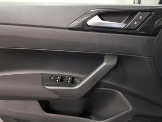 Volkswagen Polo Volkswagen Polo 1.0 TSI Life Automaat Navigatie Digitale Cockpit Airco Parkeer sensoren V+A LED Lichtmetalen Velgen - afbeelding nr 22