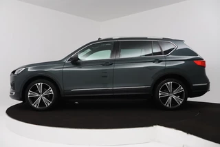 SEAT Tarraco Seat Tarraco 1.5 TSI Xcellence (PANORAMADAK, ACHTERUITRIJCAMERA, PARKEERSENSOREN, NAVIGATIE, CRUISE ADAPTIEF, GOED ONDERHOUDEN) - afbeelding nr 2