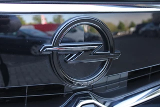 Opel Grandland Opel Grandland 1.2 Turbo 136PK AUTOMAAT Hybrid GS | BLACK PACK | STOEL/STUUR VERWARMING | NAVIGATIE | APPLE CARPLAY/ANDROID AUTO | DODEHOEK DETECTIE | 18