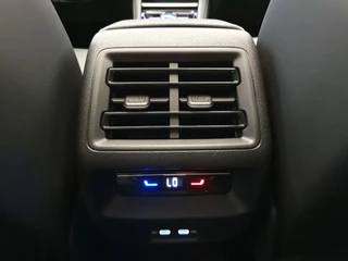 Volkswagen Tiguan Volkswagen Tiguan 1.5 eHybrid 272pk DSG/AUT R-Line Edition Leder, Wegklapbare trekhaak, Panoramadak - afbeelding nr 30