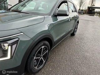 Kia Niro Kia Niro 1.6 GDi PHEV DynamicLine / Plug-in Hybride / Volledig elektrisch rijden 55 km / Apple Carplay of Android auto / Stoel en stuurverwarming / dealeronderhouden fab garantie 7 jaar / 150.000km - afbeelding nr 11