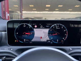 Mercedes-Benz A-Klasse Mercedes A-klasse 200 / Groot navi en virtual cockpit / etc. - afbeelding nr 12