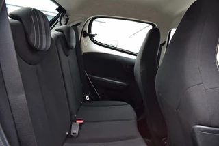 Peugeot 108 Peugeot 108 1.0 e-VTi Active | 5-Deurs | Airco | LED | NAP - afbeelding nr 7