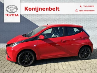 Toyota Aygo 1.0 VVT-i X-Play 5-deurs | NL auto | LM velgen | Airco