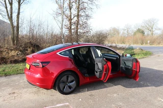 Tesla Model 3 Tesla Model 3 Long Range AWD 75 kWh dual motor autopilot memory seats panodak dab stoelverwarming v+a - afbeelding nr 40