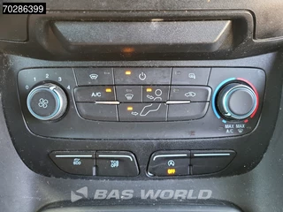 Ford Transit Connect Ford Transit  Connect 100PK Automaat Trekhaak Airco Imperiaal Euro6 4m3 Airco Trekhaak - afbeelding nr 15