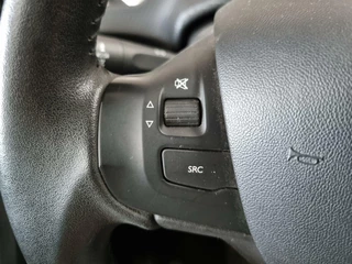 Peugeot 2008 Peugeot 2008 1.2 PureTech Blue Lion / Pano / Trekhaak met afn. kogel - afbeelding nr 35