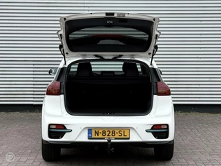 Kia e-Niro Kia e-Niro Edition 64 kWh Facelift Trekhaak Stoel/Stuurwielverwarming Camera Navigatie DAB 3-Fase - afbeelding nr 6