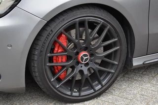 Mercedes-Benz A-Klasse Mercedes-Benz A-klasse AMG 45 4MATIC Dynamic Pakket Race H&K Memory Magno 19