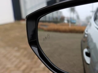 Lexus UX - afbeelding nr 41