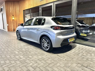 Peugeot 208 Peugeot 208 1.2 PureTech Active Pack grijs - afbeelding nr 3