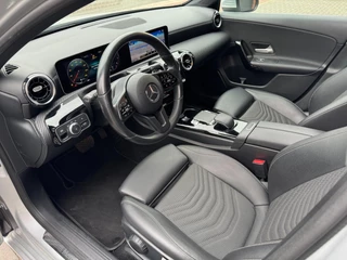 Mercedes-Benz A-Klasse Mercedes-Benz A-klasse A200 LED Pano Widescreen Camera Navi - afbeelding nr 16
