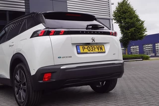 Peugeot e-2008 Peugeot e-2008 e-2008 EV GT Pack 50 kWh / Navi / Camera / Side-assist / ACC / PDC - afbeelding nr 28