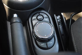 MINI Cooper MINI Cooper Mini 2.0 John Works Chili 232 PK Wired | Vol | Onderh.historie | Pano.dak | Carplay/Androidauto | Nav | Stoelverw | LED / Xenon - afbeelding nr 61