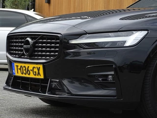 Volvo V60 Volvo V60 2.0 B4 179PK R-Design / 2021 / LED - afbeelding nr 58