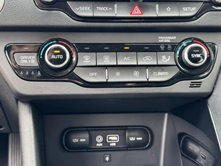 Kia Niro Kia NIRO 1.6 GDi Hybrid ComfortLine Adaptive cruise control Climate control Apple / Android Parkeersensoren v/a - afbeelding nr 6