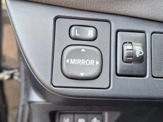 Toyota Yaris Toyota Yaris 1.0 VVT-i Connect /Navi/Camera/Apple/Android/1e Eig/Garantie - afbeelding nr 32