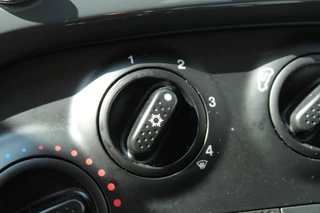 Fiat 500 Fiat 500 1.0 TwinAir 60pk Pop NL-Auto NAP 2014 105dkm Airco CPV El. Ramen - afbeelding nr 14