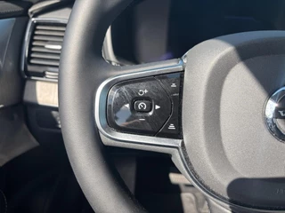 Volvo XC90 Volvo XC90 2.0 T8 Recharge AWD Ultimate Dark B&W audio | Luchtvering | Massagestoelen - afbeelding nr 10