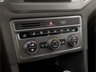 Volkswagen Golf Sportsvan Automaat (NAVIGATIE, CLIMATE, STOELVERWARMING, ADAPTIVE CRUISE, SPORTSTOELEN, PARKEERSENSOREN, GETINT GLAS, LM VELGEN, NIEUWE APK, NIEUWSTAAT) - afbeelding nr 9