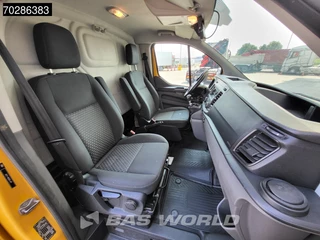 Ford Transit Ford Transit 130pk L2H1 LED Trekhaak Airco Cruise Parkeersensoren Imperiaal Euro6 L2 7m3 Airco Trekhaak Cruise control - afbeelding nr 12