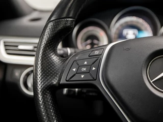 Mercedes-Benz E-Klasse 184Pk Automaat (PANORAMADAK, NAVIGATIE, CLIMATE, LEDER, STOELVERWARMING, SPORTSTOELEN, PARKEERSENSOREN, ZWART HEMEL, NIEUWE APK, NIEUWSTAAT) - afbeelding nr 21