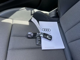 Audi A4 Audi A4 Avant 35 TFSI Launch edition S-line PANO/STANDKACHEL *ALL-IN PRIJS* - afbeelding nr 41