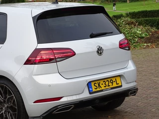 Volkswagen Golf Volkswagen Golf 1.5 TSI / DSG / R-Line / 2018 / LED *NAP* - afbeelding nr 48