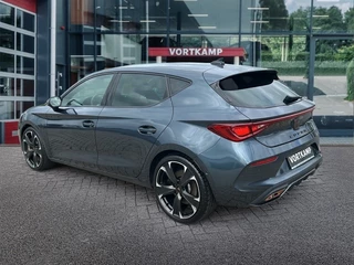 CUPRA Leon CUPRA Leon 1.4 TSI DSG VZ E-HYBRID CAMERA/BREMBO/NAVI/ACC/CARPLAY/STOELVERW - afbeelding nr 7