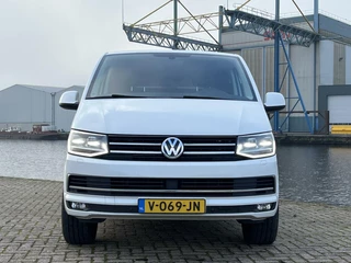 Volkswagen Transporter Volkswagen Transporter 2.0 TDI L2H1 Highline 204pk DSG Trekhaak/LED/Leder/AdaptieveCruise/Camera/Stoelverwarming/20