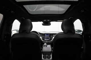 Volvo XC60 Volvo XC60 B4 Ultimate Bright|360 camera|Panorama|Google|H/K Audio - afbeelding nr 14