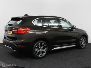 BMW X1 BMW X1 SDrive 2.0i 192Pk Aut-8 | Clima | Leder | Cruise | Head-up display | Stoelverw. | Xenon | 1eEig. | 43dkm NAP | DEALER-STAAT - afbeelding nr 3