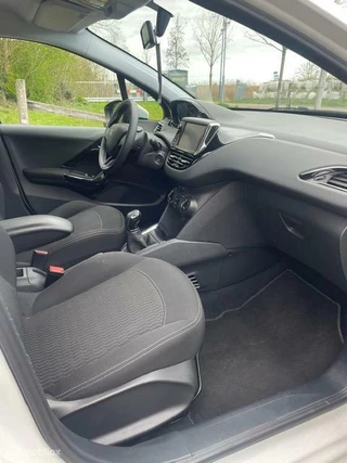 Peugeot 208 Peugeot 208 1.2 PureTech Blue Lion - afbeelding nr 13