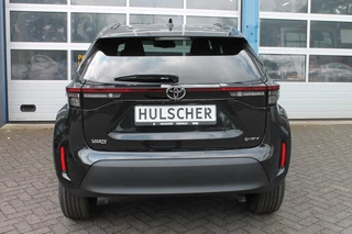 Toyota Yaris Cross Toyota Yaris Cross 1.5 HYBRID 115 FIRST Teamplayer / Winterpack - afbeelding nr 11