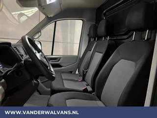 Volkswagen Crafter Volkswagen Crafter 2.0 TDI 140 pk L3H3 L2H2 Euro6 Airco | PDC | 3000kg trekvermogen | Apple Carplay Android Auto, Parkeersensoren, Bijrijdersbank, zilver - afbeelding nr 16