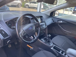 Ford Focus 50% deal 4.475,- ACTIE Trekhaak / Clima / Navi / Telefoon / Cruise - afbeelding nr 4