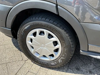 Ford Transit Ford Transit 350 2.0 TDCI L2H2 Trend 130PK 3-zit Trekhaak Camera Adaptive Cruise Blind-Spot Imperiaal LED-Laadruimte Parkeersensoren Voorruitverwarming Laadruimte Bekleding *Compleet* - afbeelding nr 8