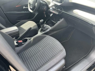 Peugeot 208 Peugeot 208 1.2 PureTech Active Pack - afbeelding nr 18