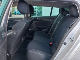 Renault Mégane Estate 1.3 TCe 116pk Limited | Origineel NL | Navi | Apple Carplay+Android Auto | Clima | Cruise | Keyless Entry | Pdc | Licht+Regensensor | Privacy Glass | 16''lm - afbeelding nr 8