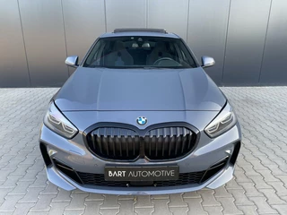 BMW 1 Serie BMW 1-serie 118i High Executive M pakket|Pano|Kuipstoelen - afbeelding nr 2