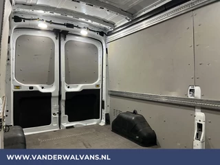 Ford Transit Ford Transit 2.0 TDCI 131pk L3H2 Euro6 Airco | Camera | Navigatie | Apple Carplay | LED | Cruisecontrol Parkeersensoren, Stoelverwarming, Verwarmde voorruit, Bijrijdersbank - afbeelding nr 14