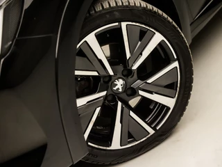 Peugeot 208 (VIRTUAL COCKPIT, 360 CAMERA, SFEERVERLICHTING, LEDER, SPORTSTOELEN, LED KOPLAMPEN, GETINT GLAS, KEYLESS, CRUISE, NIEUWE APK, NIEUWSTAAT) - afbeelding nr 17
