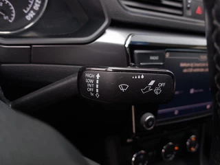 Škoda Superb 1.4 TSI 126pk Active Business | Origineel NL | Navi + Apple Carplay + Android Auto | Clima | Cruise | Pdc | Bluetooth Carkit+Streaming | Licht+Regensensor | Mistlampen | 16''lm | Trekhaak - afbeelding nr 19