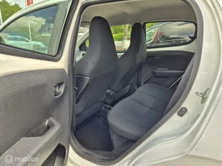 Peugeot 108 Peugeot 108 1.0 e-VTi Automaat, Carplay, LED, Airco, NAP! - afbeelding nr 7
