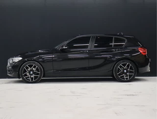 BMW 1 Serie [SCHUIFKANTELDAK, M-STUUR, VOL LEDER, PDC, CRUISE CONTROL, LED, NAVIGATIE, NIEUWSTAAT] - afbeelding nr 2