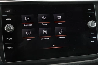 Volkswagen Tiguan Volkswagen Tiguan 1.5 TSI R-Line | Panoramadak | 360 camera | Trekhaak | Full LED | Stoelverwarming | Carplay | Harman-Kardon | Adaptive cruise | Navigatie - afbeelding nr 29