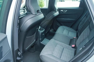 Volvo XC60 Volvo XC60 2.0 T6 Plug-in hybrid AWD Core Bright|LongRange|Clima|Pano|Camera - afbeelding nr 6