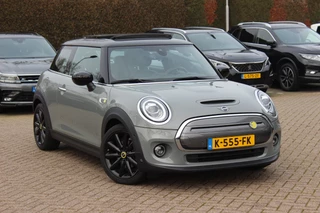 MINI Electric Mini Yours 33 kWh