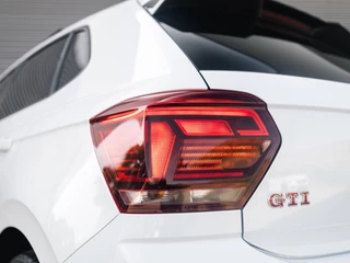 Volkswagen Polo Volkswagen Polo 2.0 TSI GTI Pano Keyless Navi Cruise Camera - afbeelding nr 11