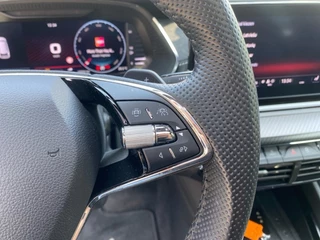Škoda Octavia Škoda Octavia 1.4 TSI DSG RS IV PANO-DAK/CAMERA/MEMORY/NAVI/ACC/STOELVERW/E-KLEP - afbeelding nr 21